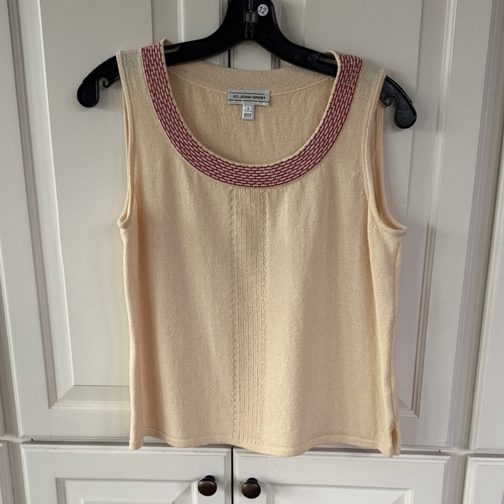 Elegant Cream Tank Top with Pink Detailing